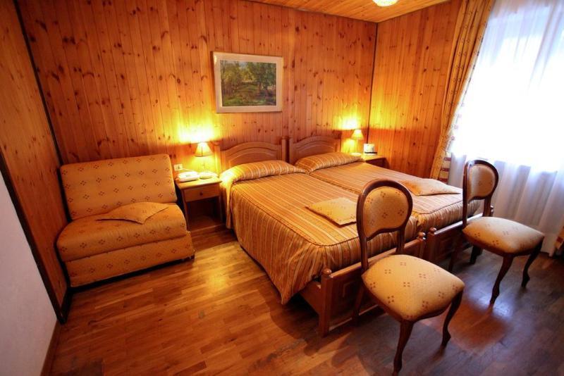 Hotel Berthod Courmayeur Exterior photo