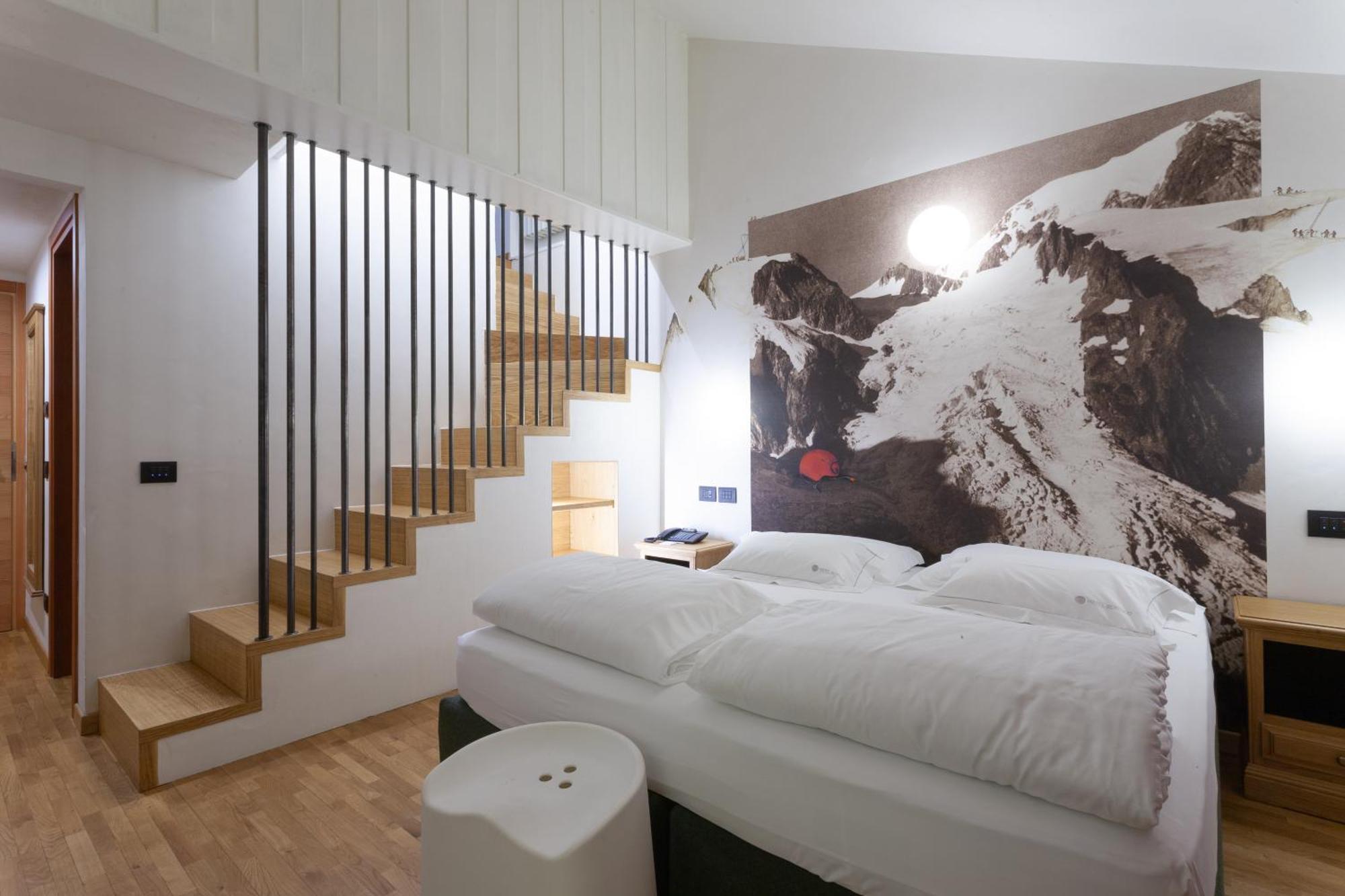 Hotel Berthod Courmayeur Exterior photo