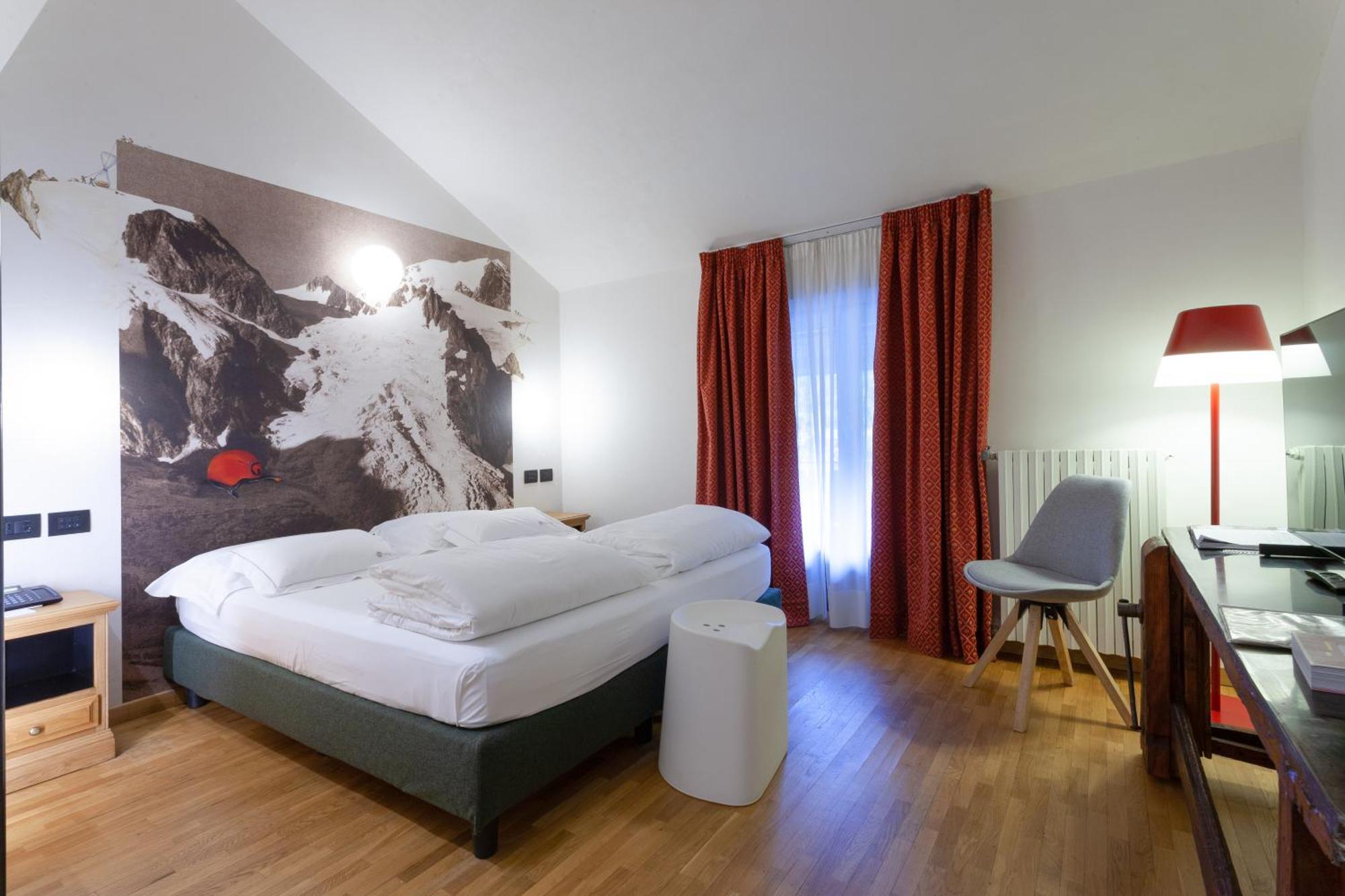 Hotel Berthod Courmayeur Exterior photo
